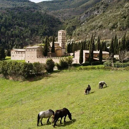 Authentic Villa Surrounded By Nature Terni Exterior photo