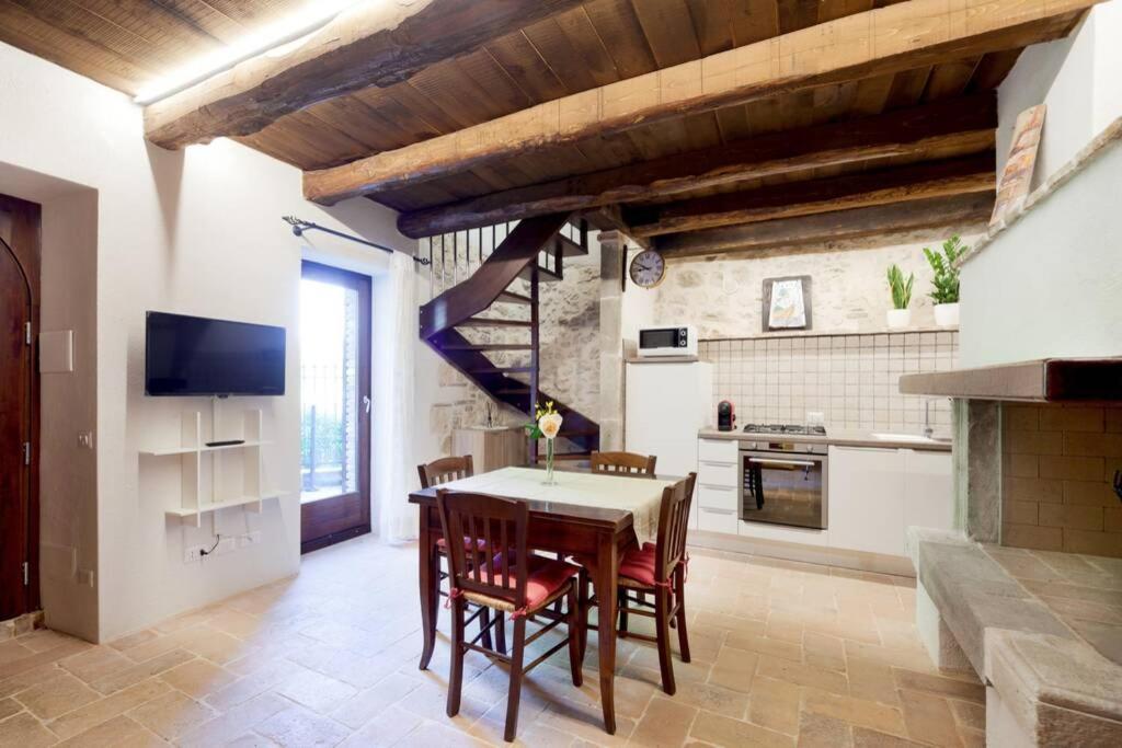 Authentic Surrounded By Nature * Terni